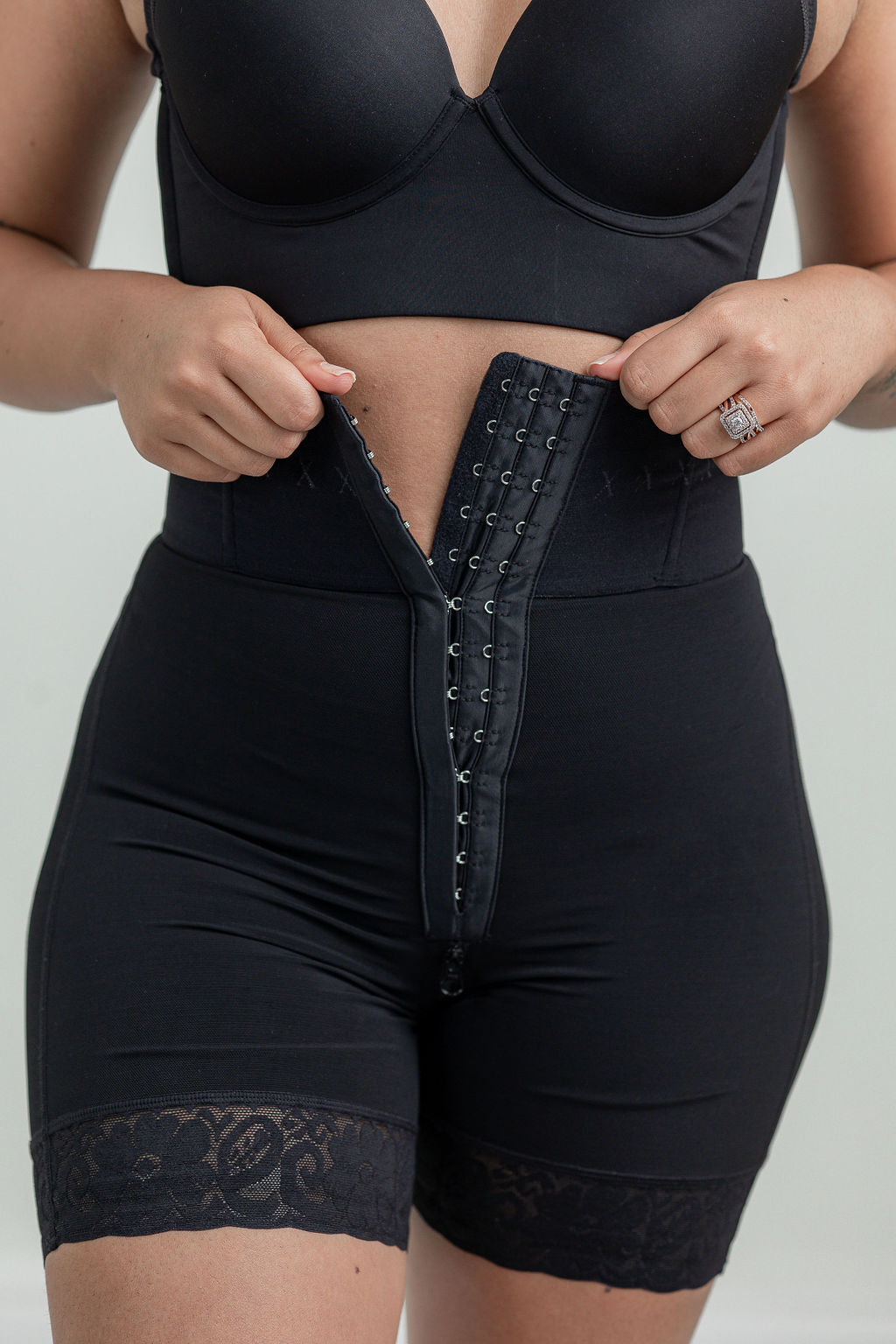 Vanne Short Faja - Black