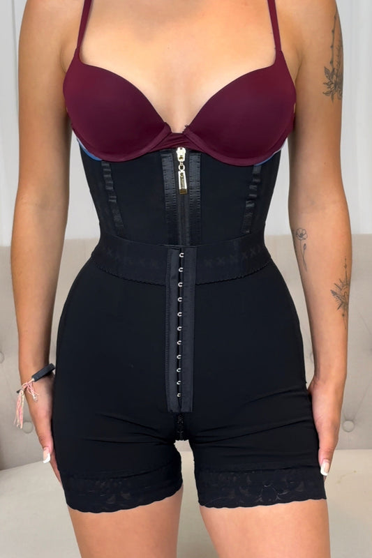 Snatched Bundle Cinturilla extrema y Anna short faja - Black